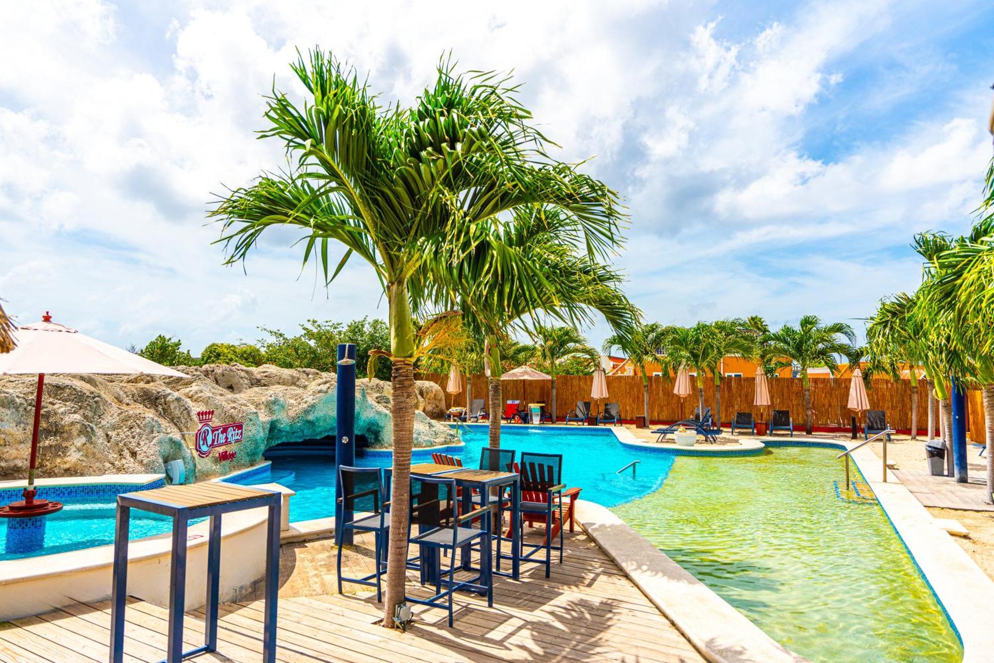 The Ritz Hostel Willemstad Exterior foto